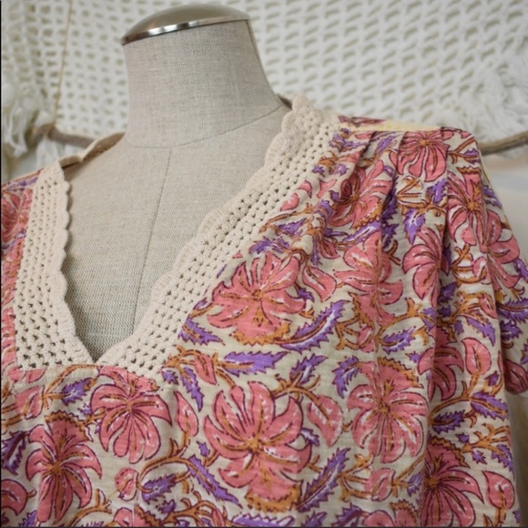 Free People Crochet Leilani Print V-Neck Crop Top - Picture 9 of 14